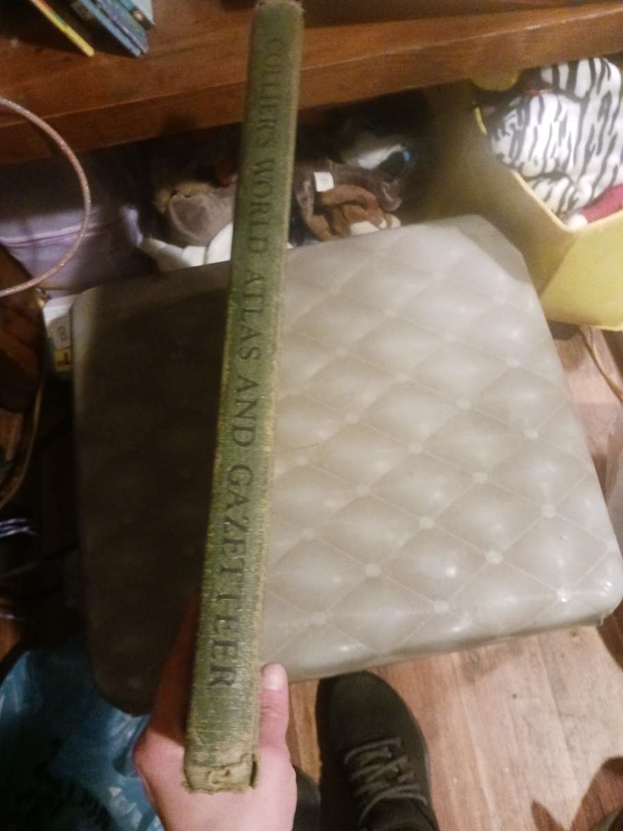 Colliers World Atlas and Gazetteer