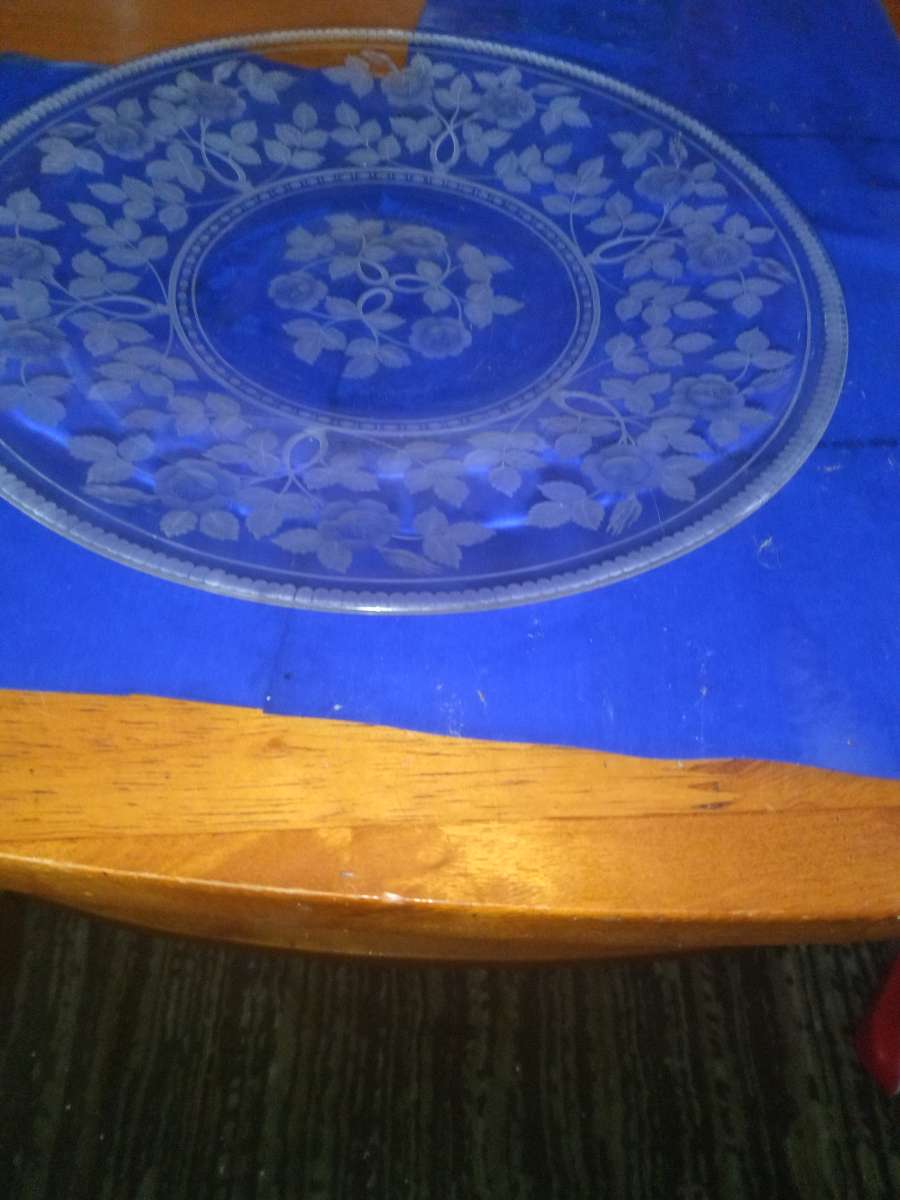 Victorian Flint glass Etched dinnerplate