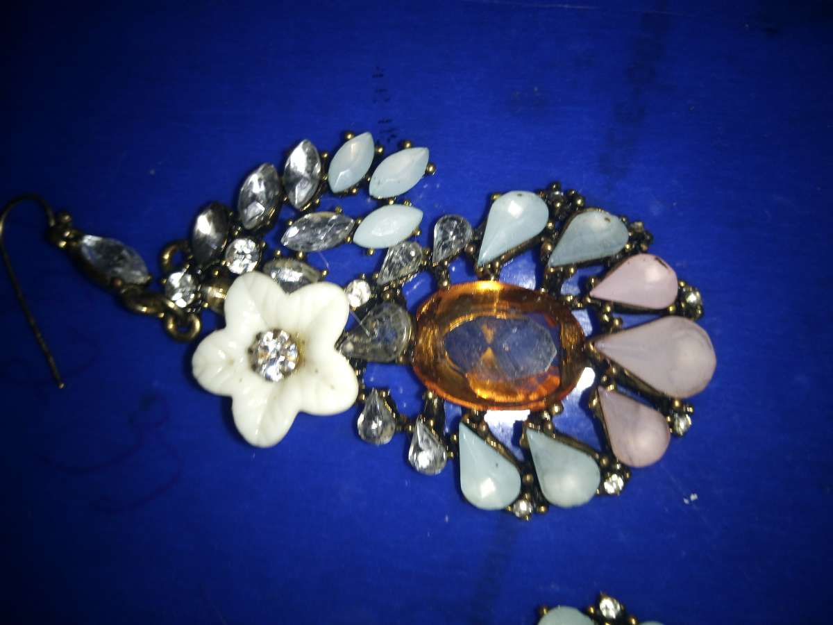 Vintage Glass Rhinestone Earrings