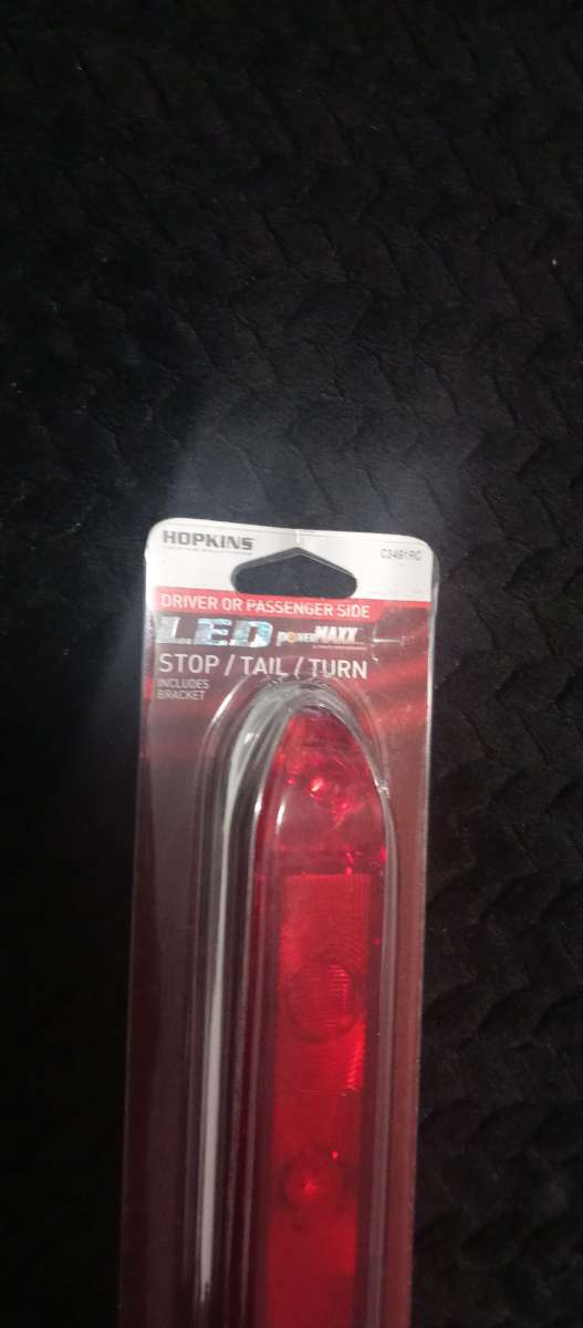 luz de frenos trasera o de giro