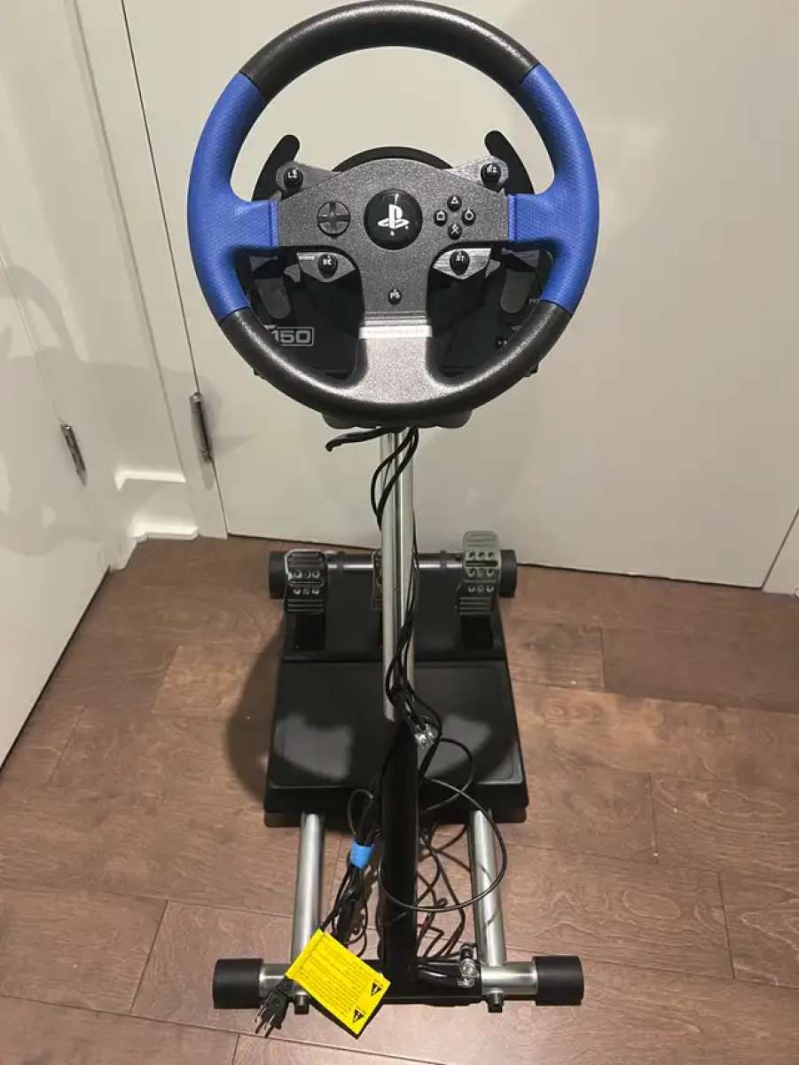 Thrustmaster T150 pro  wheel stand