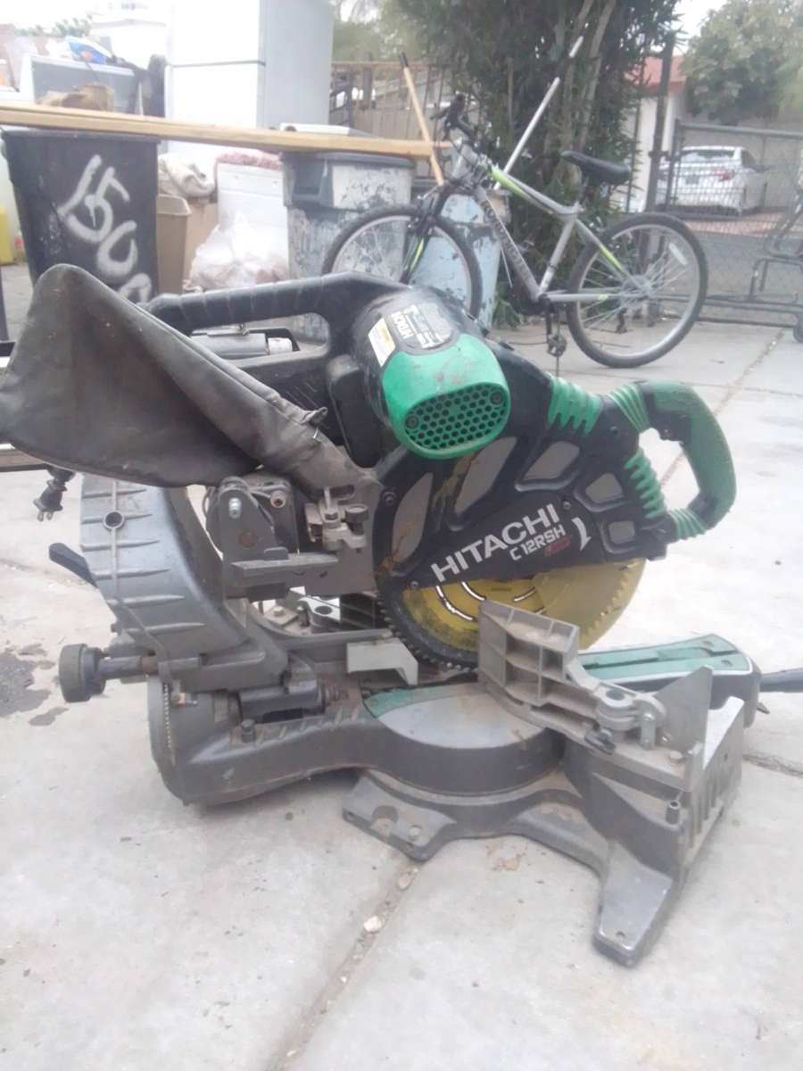 Hitachi Saw