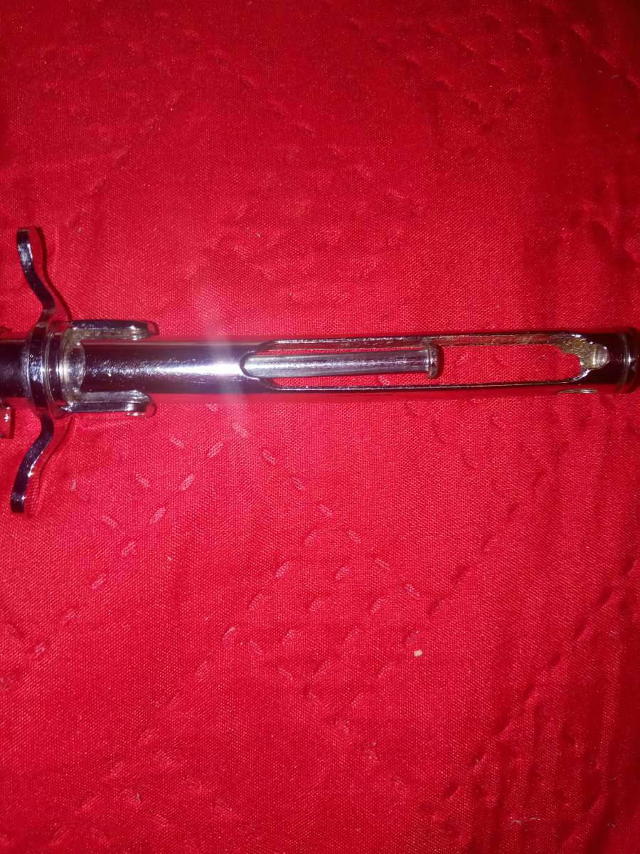 vintage antique 1943 to 1953 surgical instrument