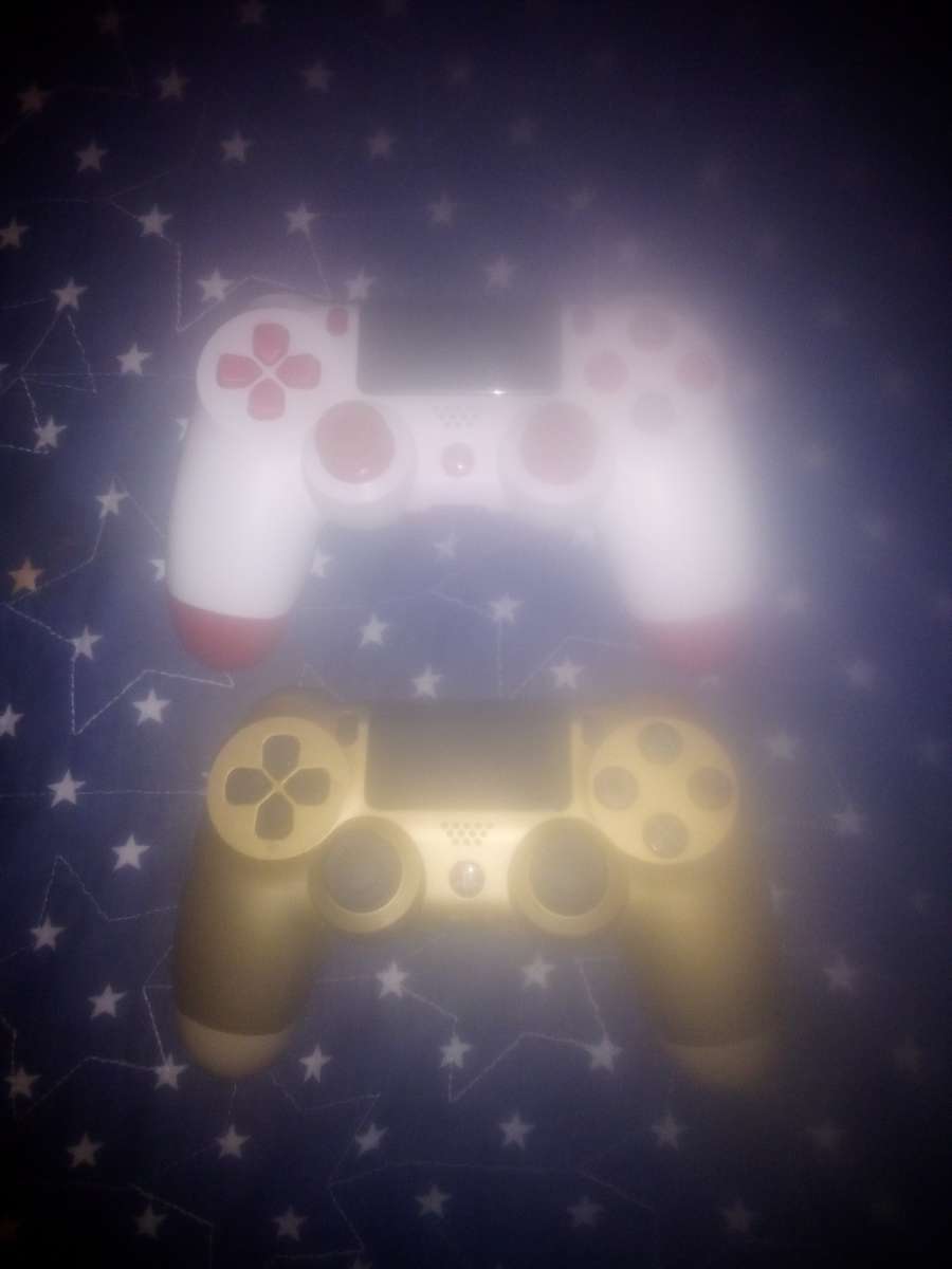 PS4 Controllers