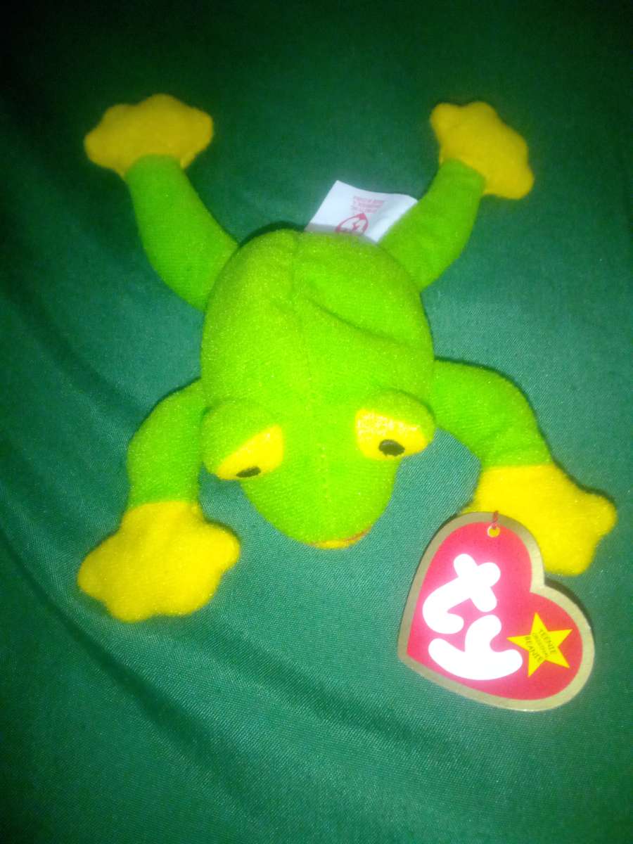 1993 Ty beanie babies smoochy mint selling collection off