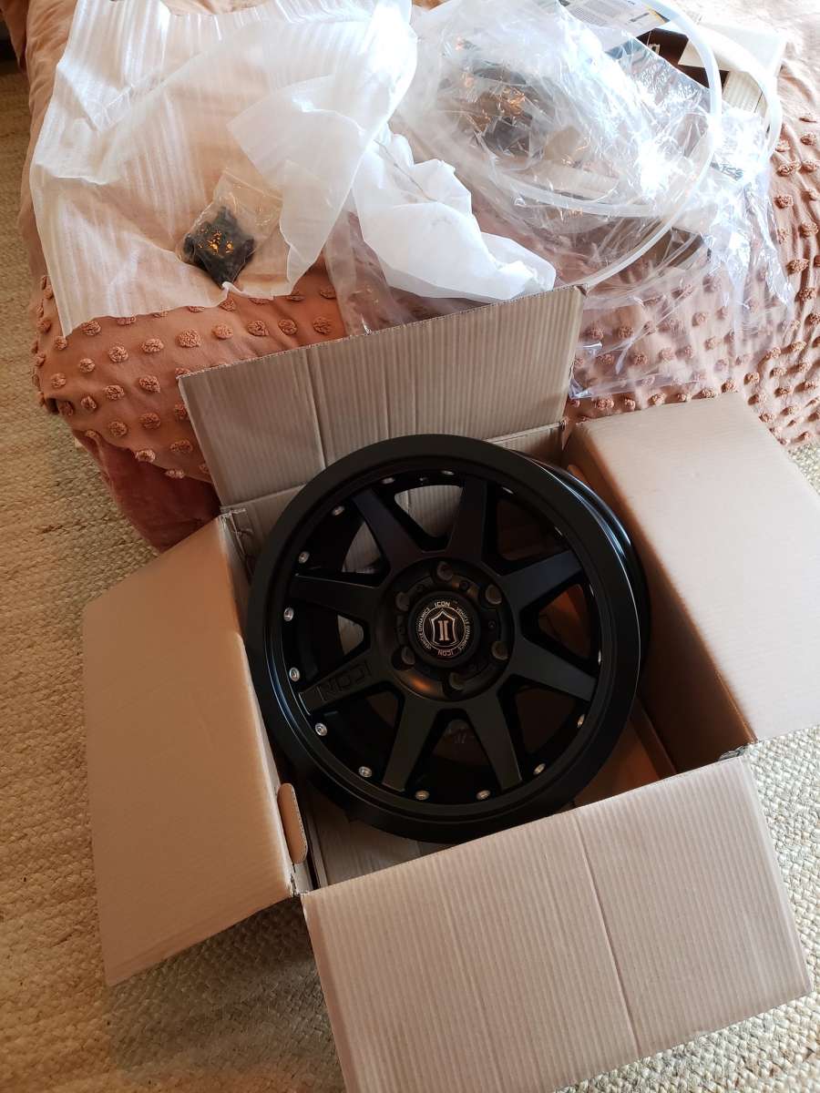 ICON WHEELS