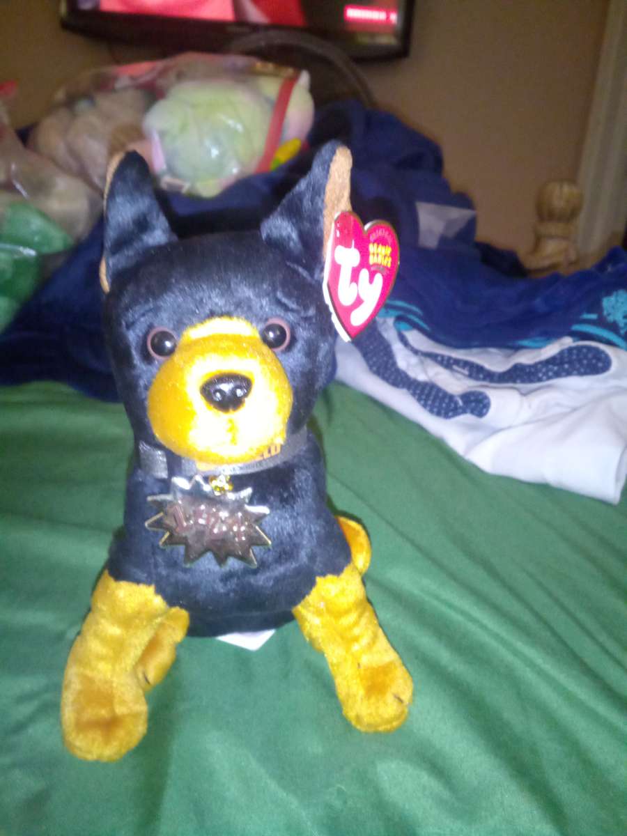 2004 Ty beanie babies Luca mint selling collection