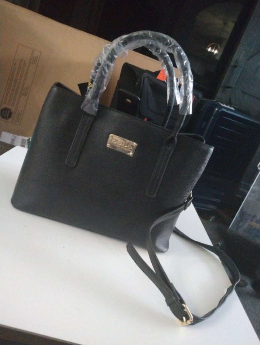 Bebe purse