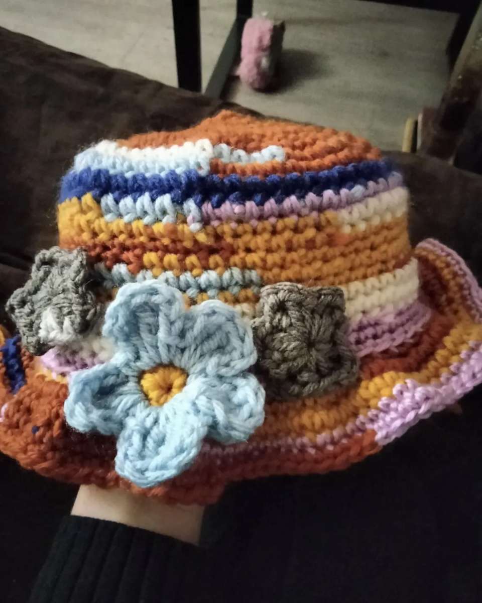 Scrap Hat with stars and flower