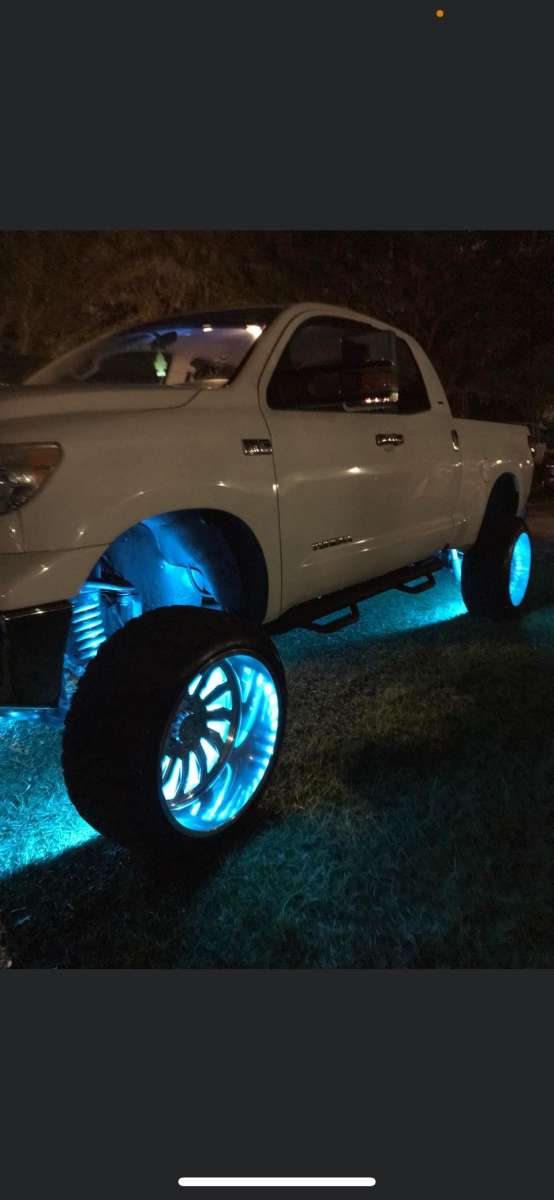 08 toyota tundra needs transmission