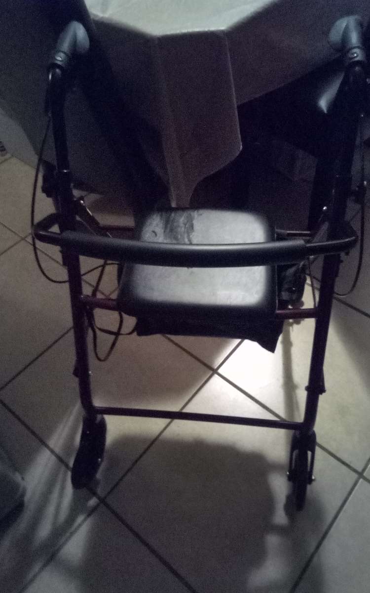 Wolker Whit seat caminador con aciento