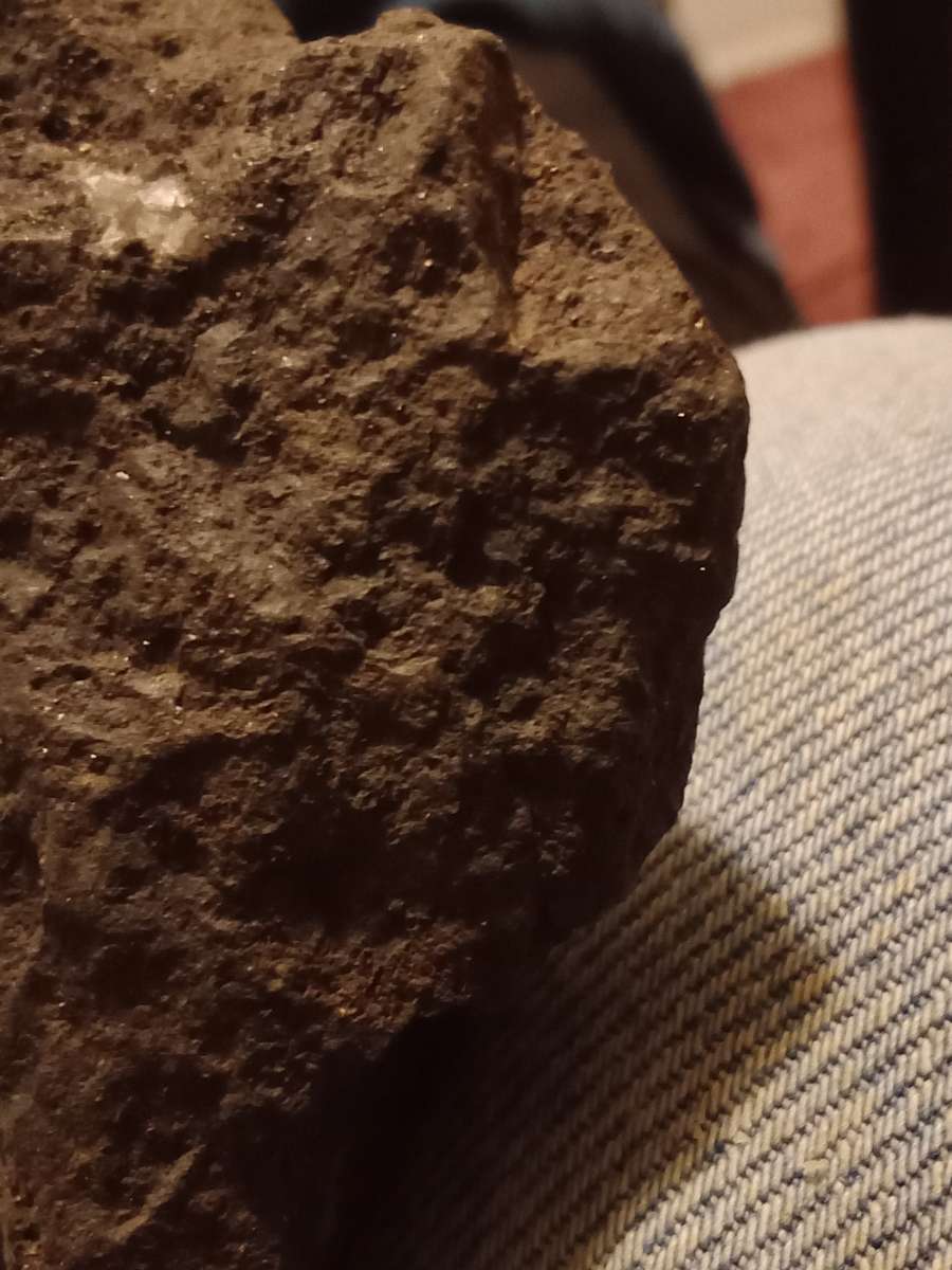 Gold and platinum artifact