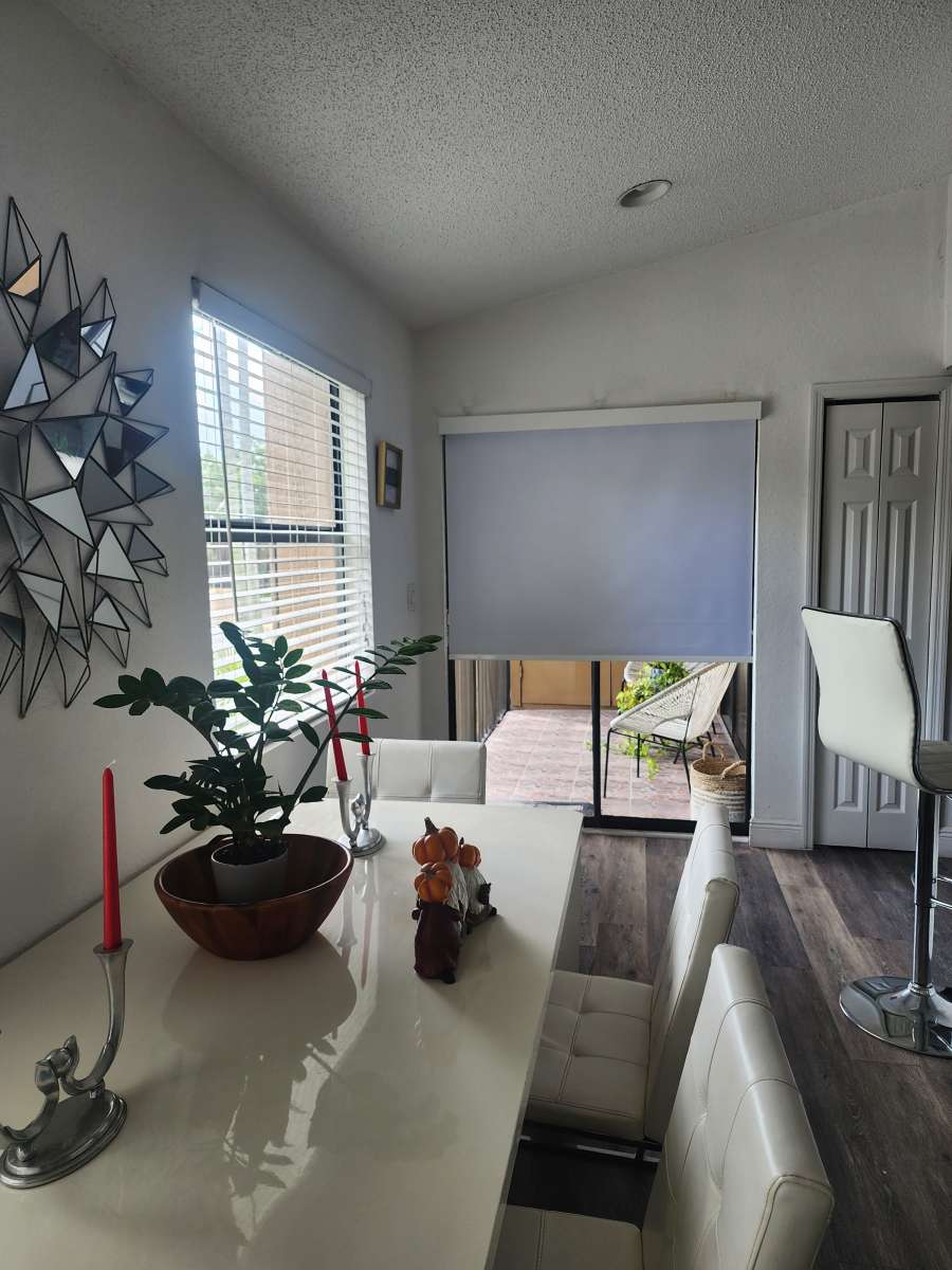 blinds And Shades Cortinas Y Persianas