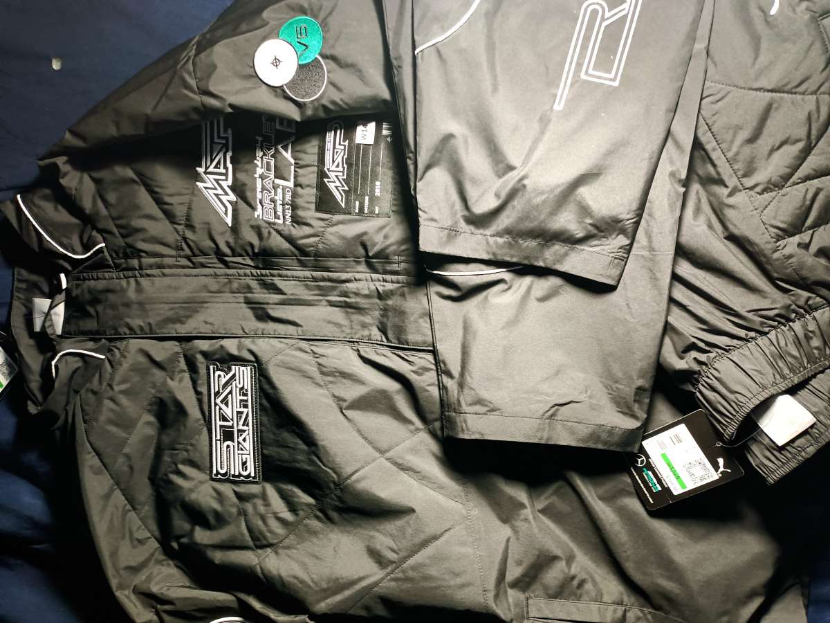 OFFICIAL FORMULA 1 GEAR