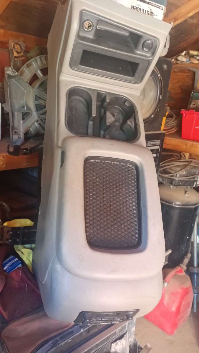 consola sentral Silverado Cadillac suburban GMC YUKON 1999