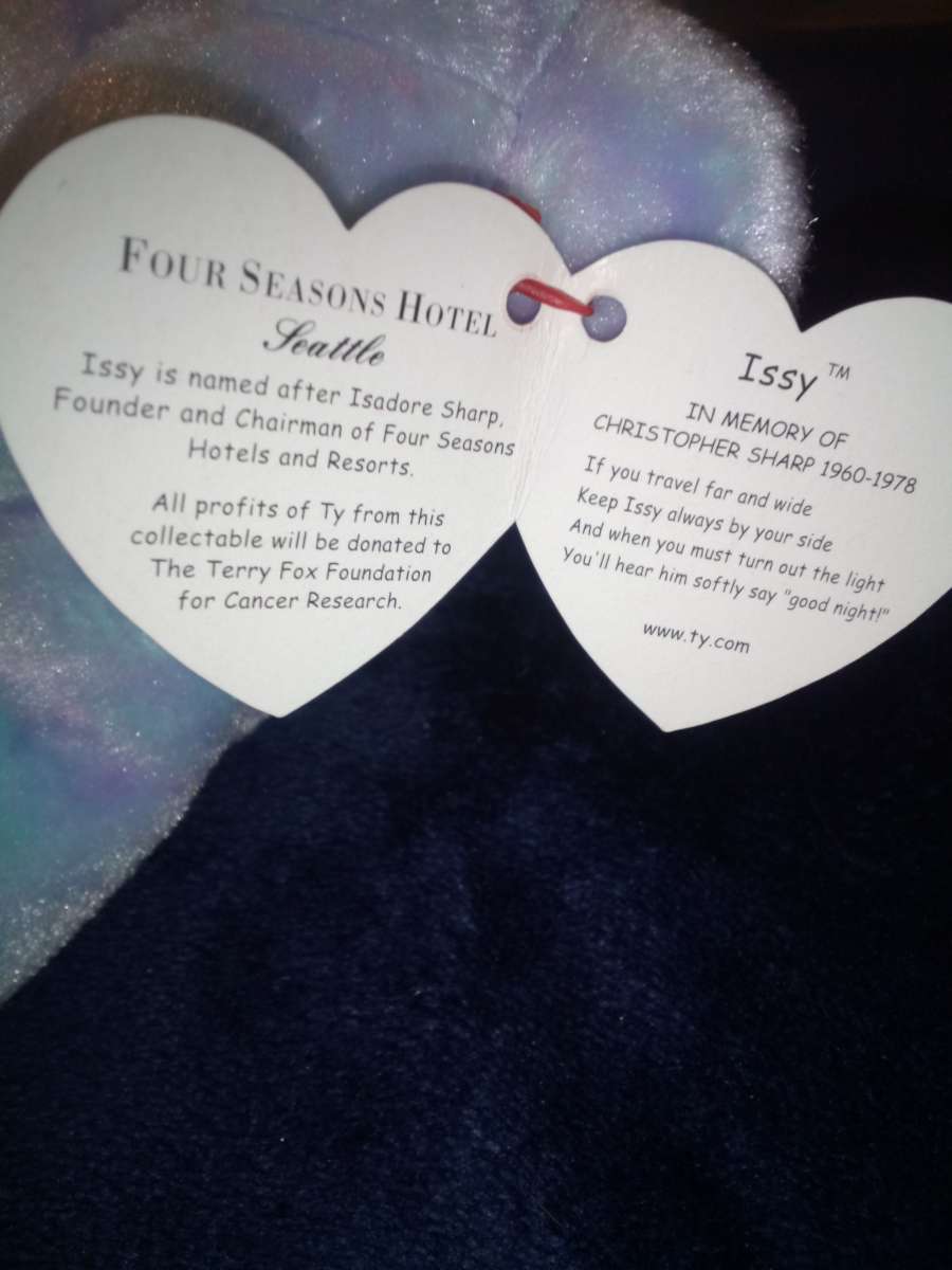 2001 Ty beanie babies Issy mint selling collection off