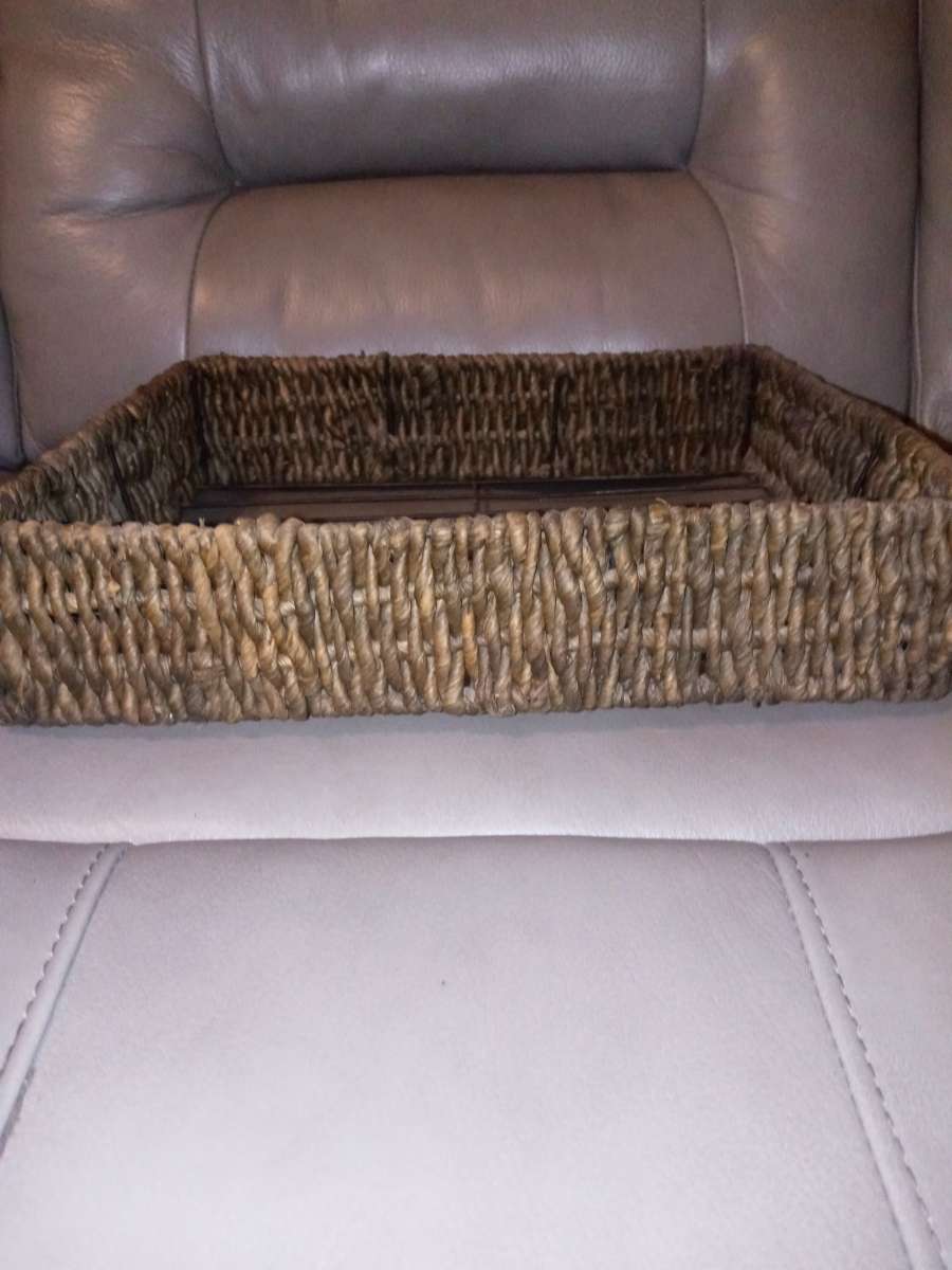 wicker baskets two kinds