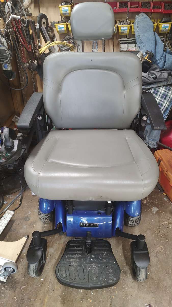 Golden Compass Scooter