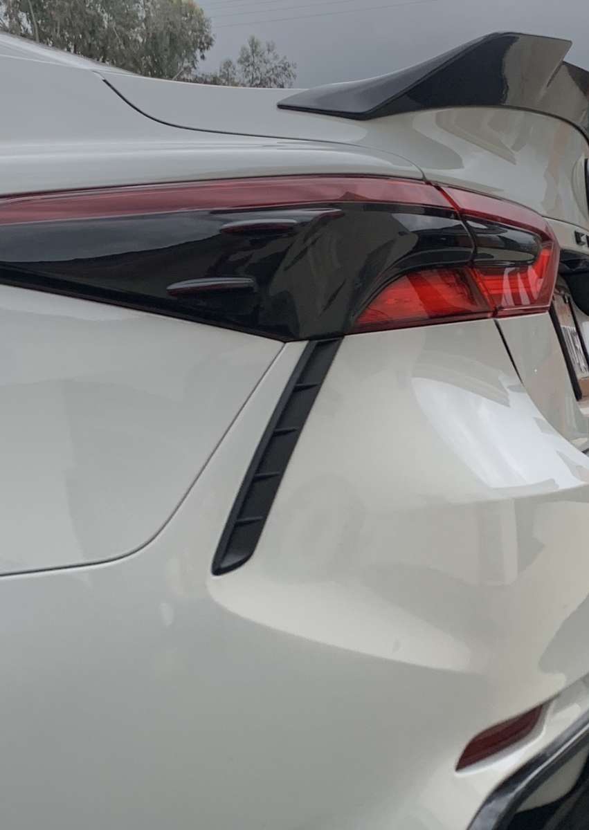 2022 Toyota Camry Tail lights