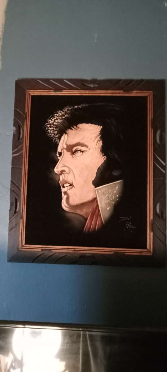 vintage black velvet Elvis painting