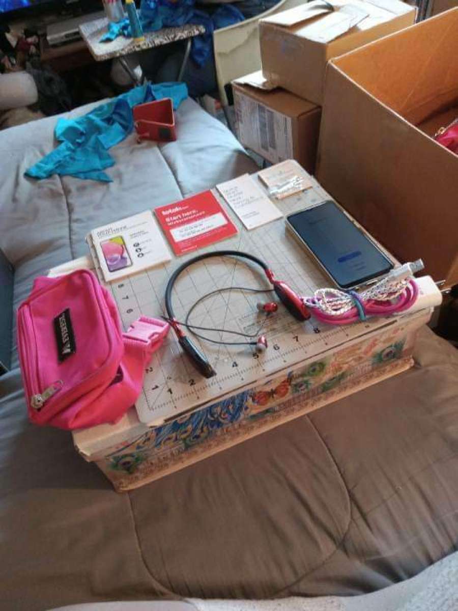 Verizon Phone with everything