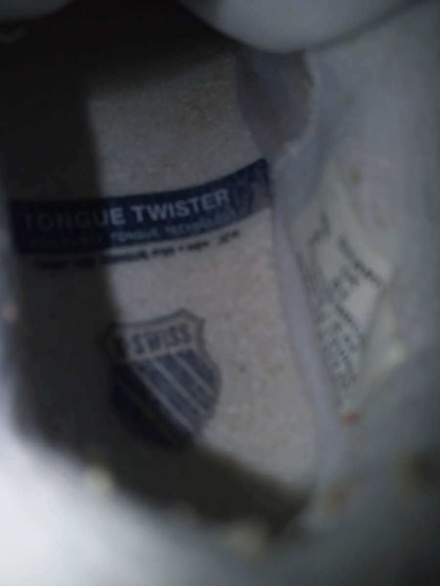 toddler size 6 KSwiss tennis shoes