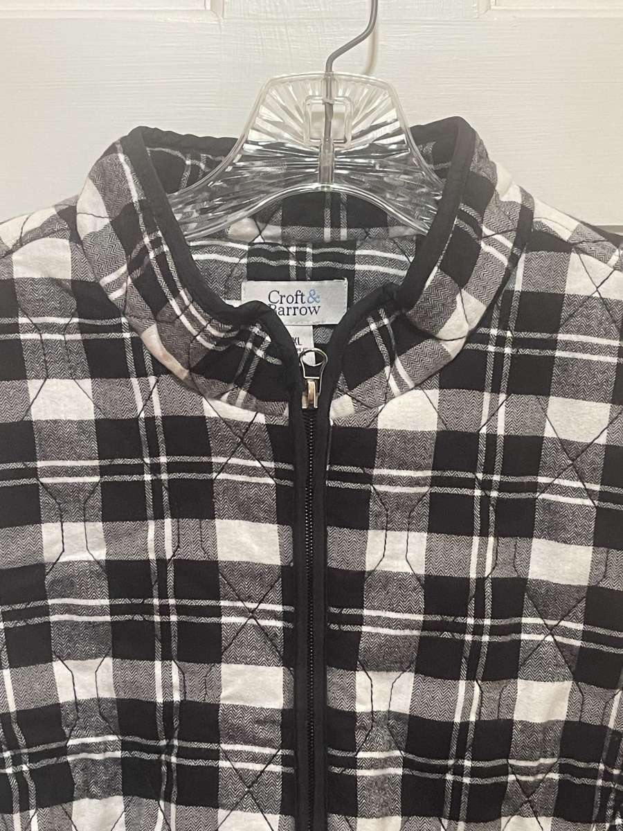 Croft and Barrow Outerwear Vest WOMENS size XL