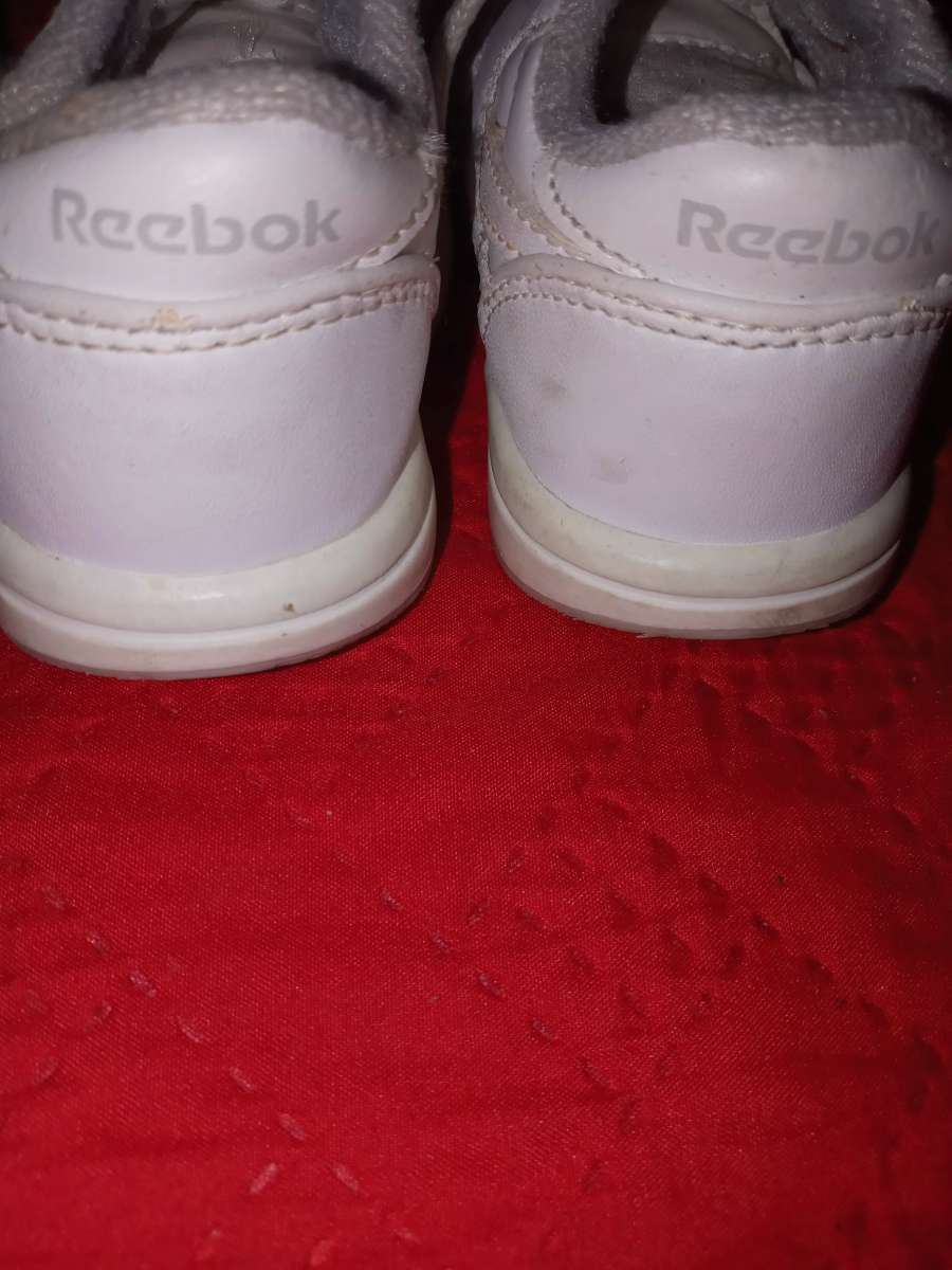 Reebok shoes toddler size six and a half
