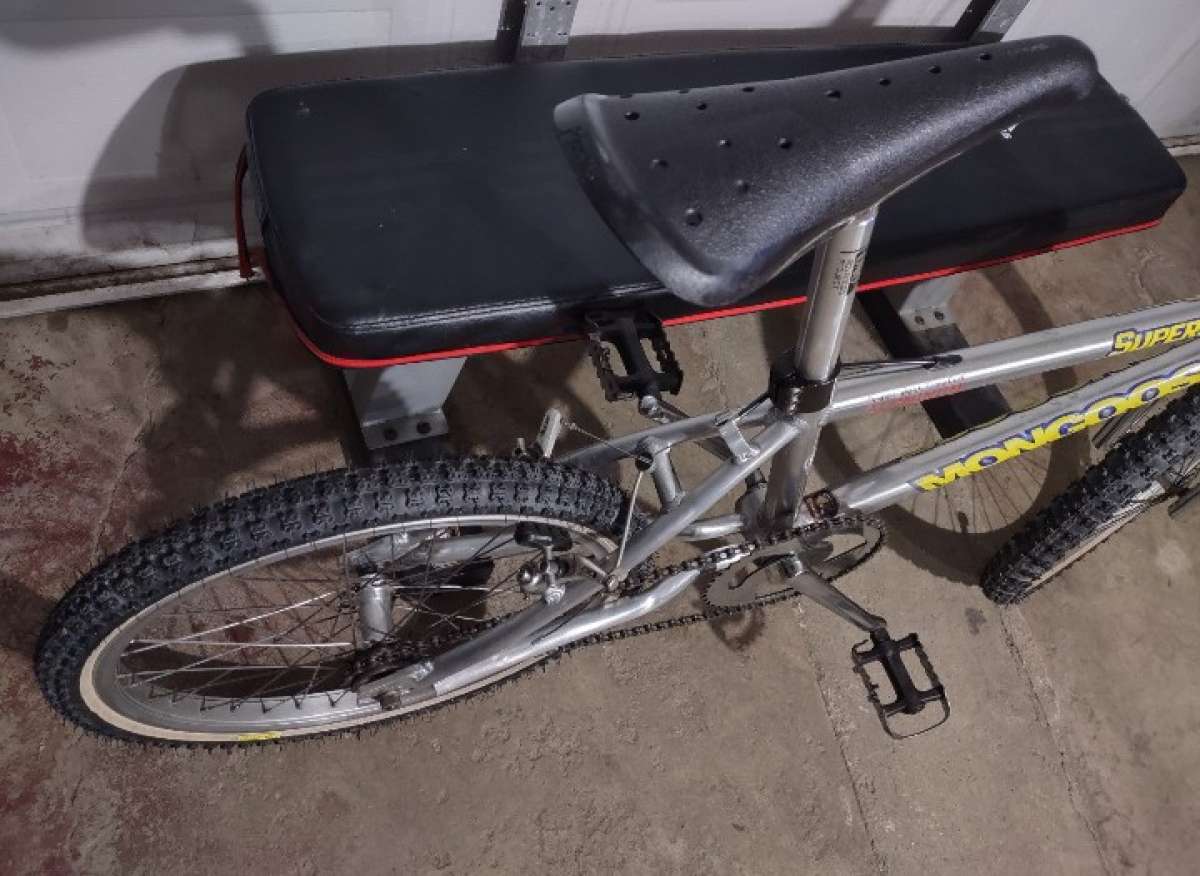 1996 mongoose super goose racing bike