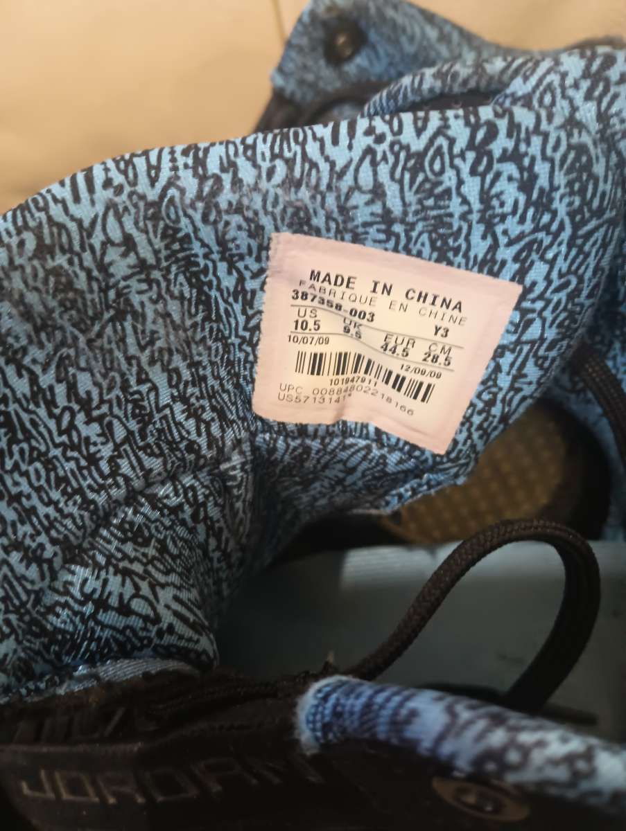 Jordan high top tennis shoes