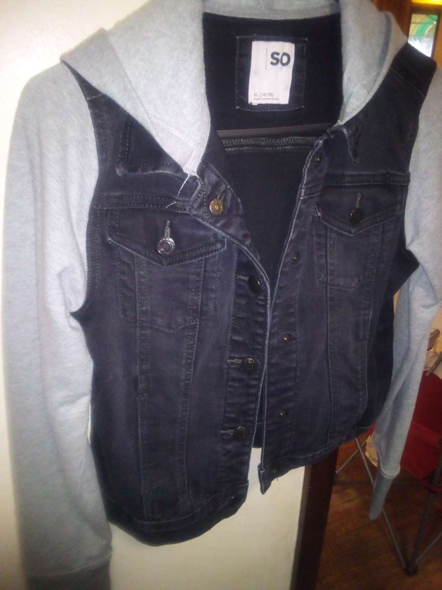 so Brand Denim Stretch Hooded Snap closure jacket