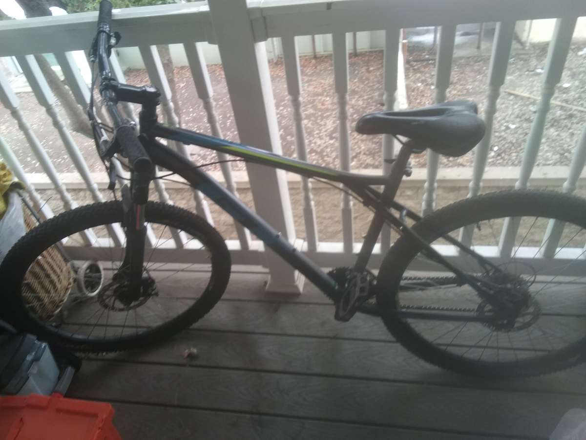 GT triple triangle design pro aggressive all terra mountain