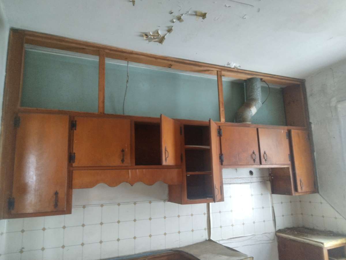 kitchen cabinets