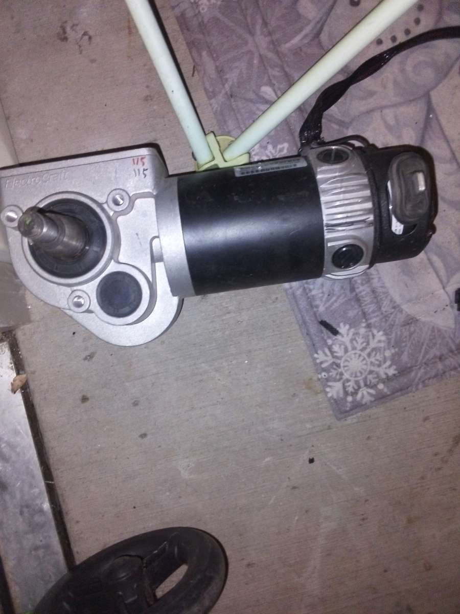 DRVASMB71200356 I have three parts 700 each if buy all 1500