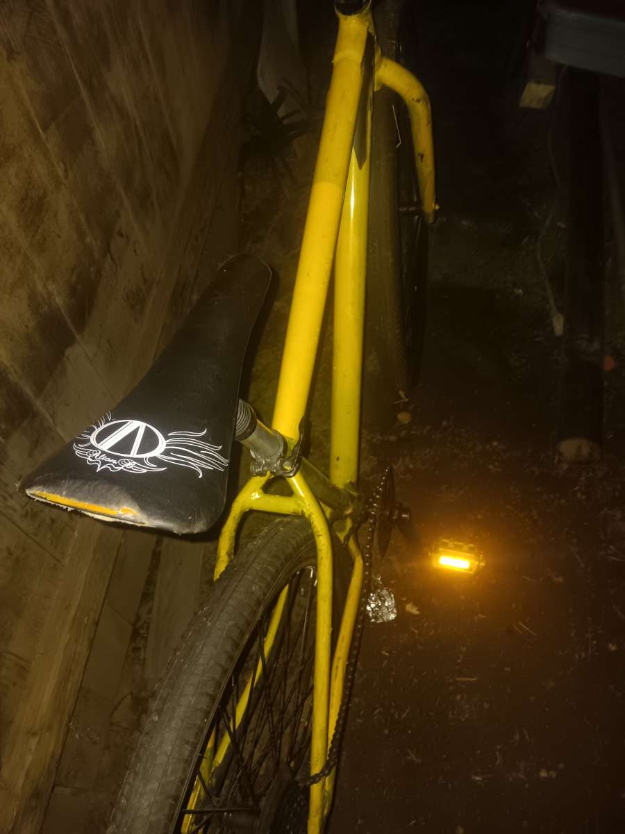 yellow BMX Bike sizes tires 29 in