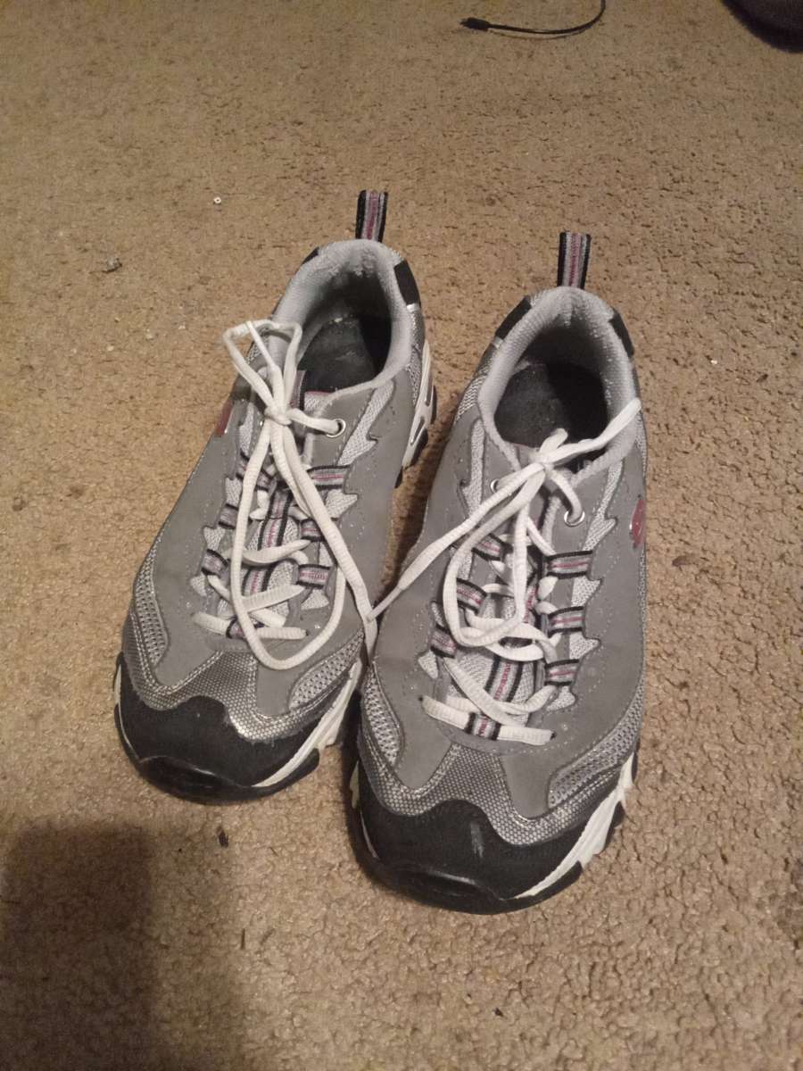 Skechers shoes