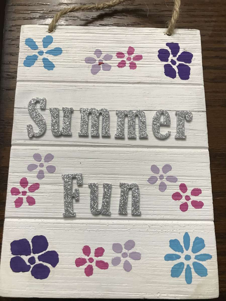 sign summer fun