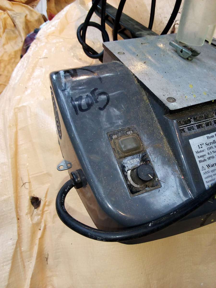 Central Machinery 12 inch scroll saw