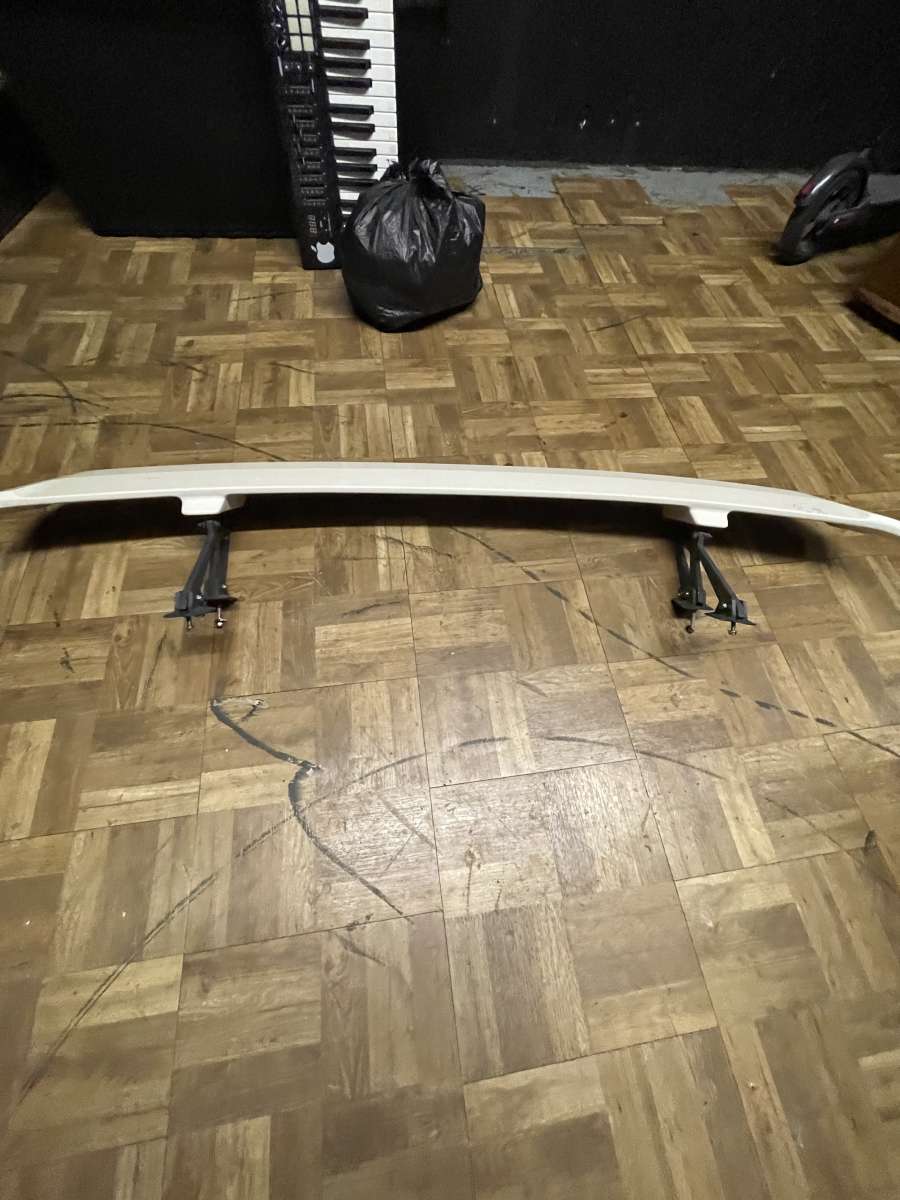 wing tail spoiler