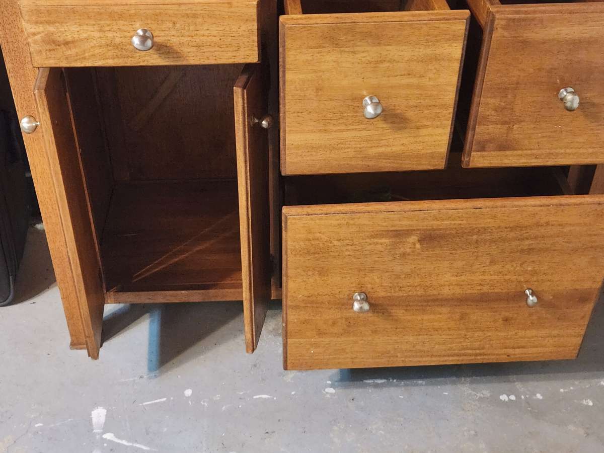 Catskills Craftsman Kitchen Deep Drawer Island With 2 Additi