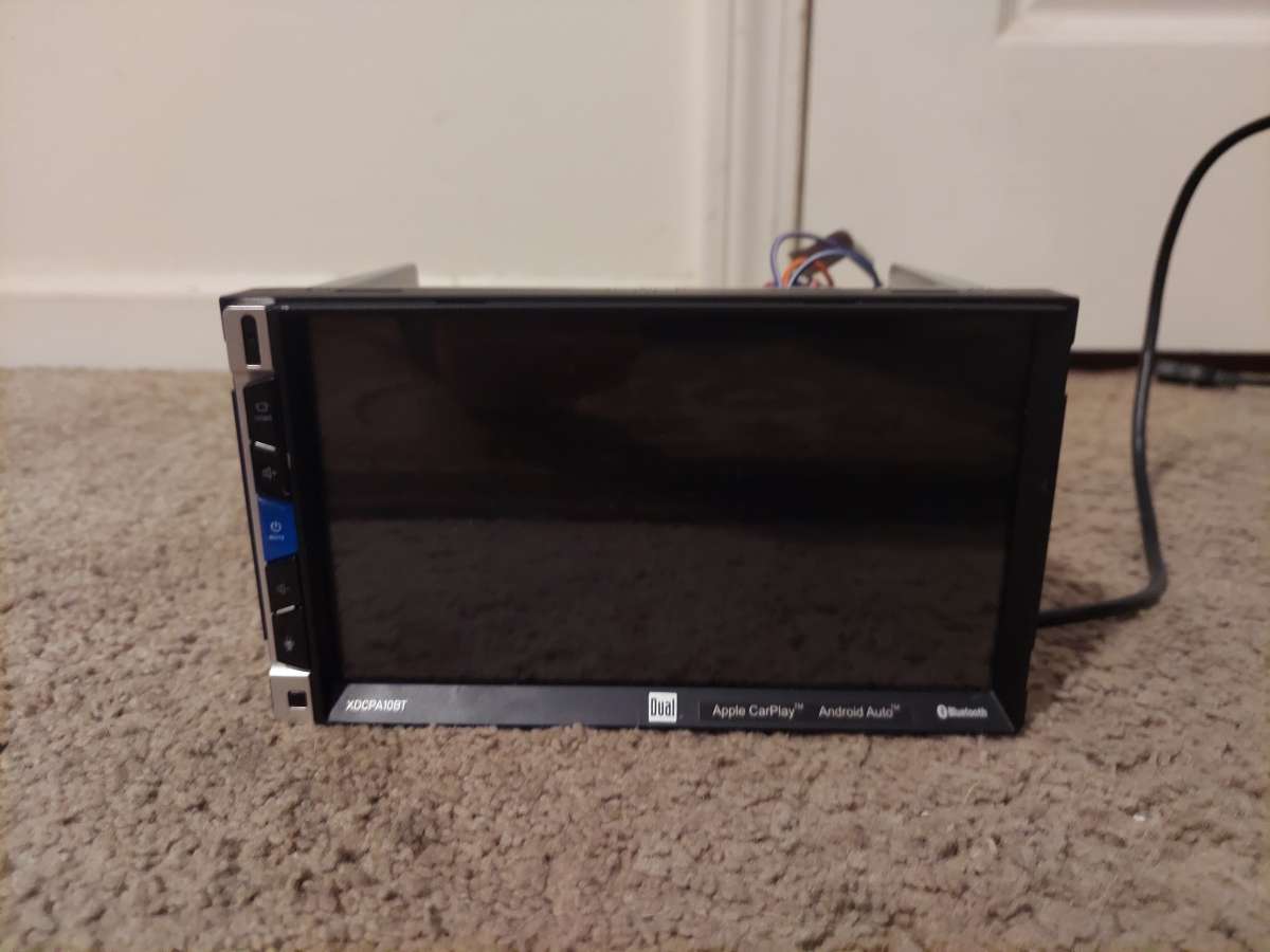Dual Radio Apple CarPlay and Andriod Auto XDCPA10BT