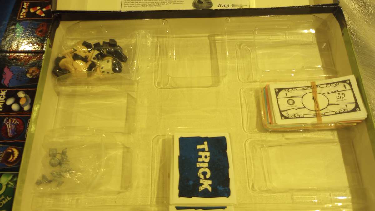 BooooOpoly Halloween Board Game Boo Opoly Monopoly COMPLETE