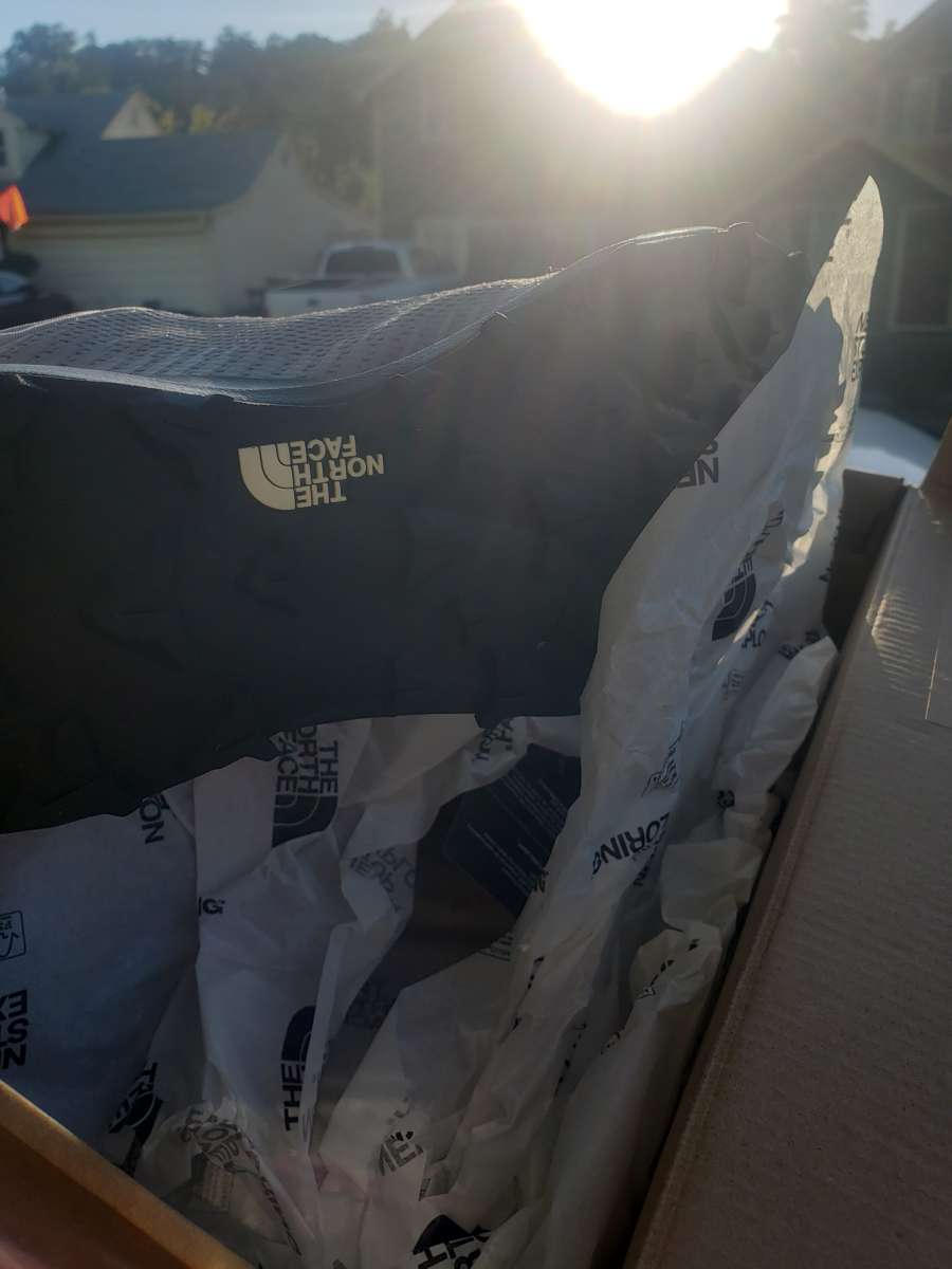 The North Face Womens Vectiv fastpack futurelight shoes 10