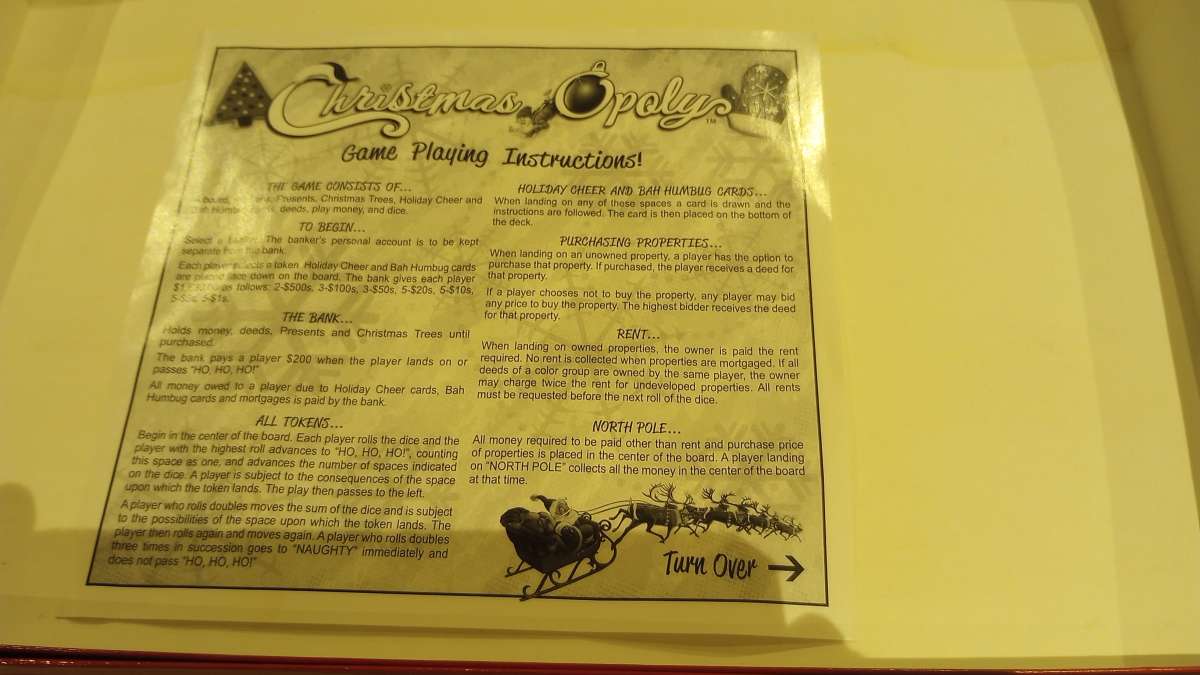 CHRISTMAS OPOLY Collectible Seasonal Board Game