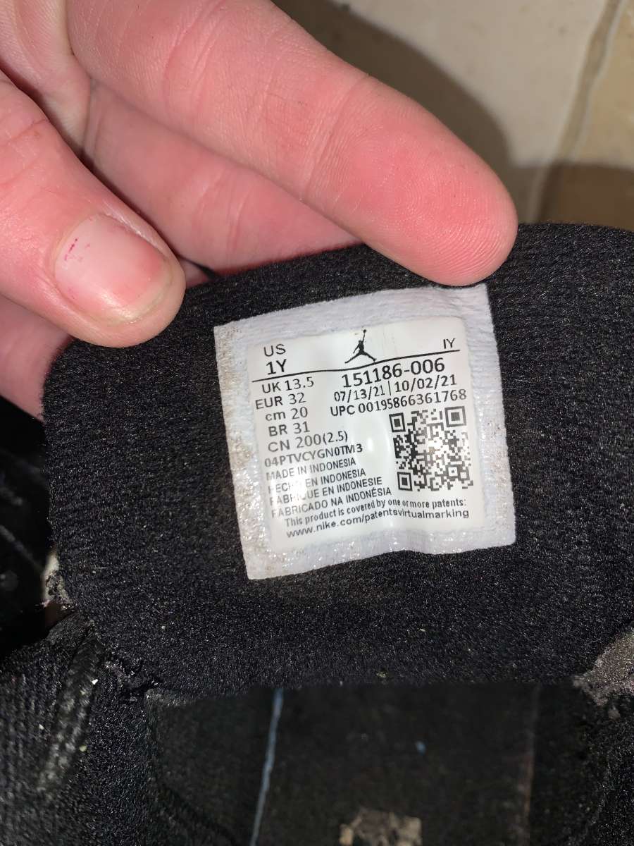 Air Jordan 12 Retro Playoffs Size 1Y New 151186006