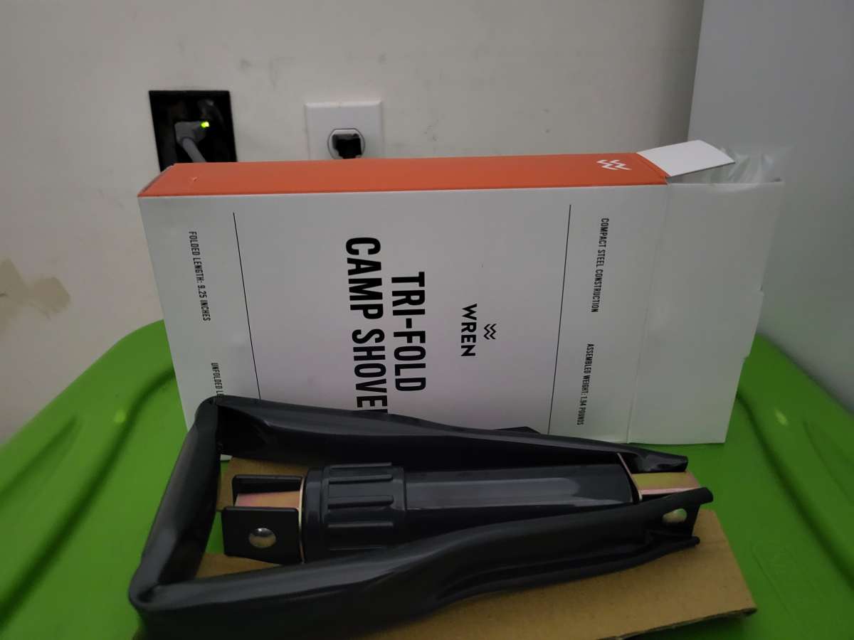 folding camping shovel