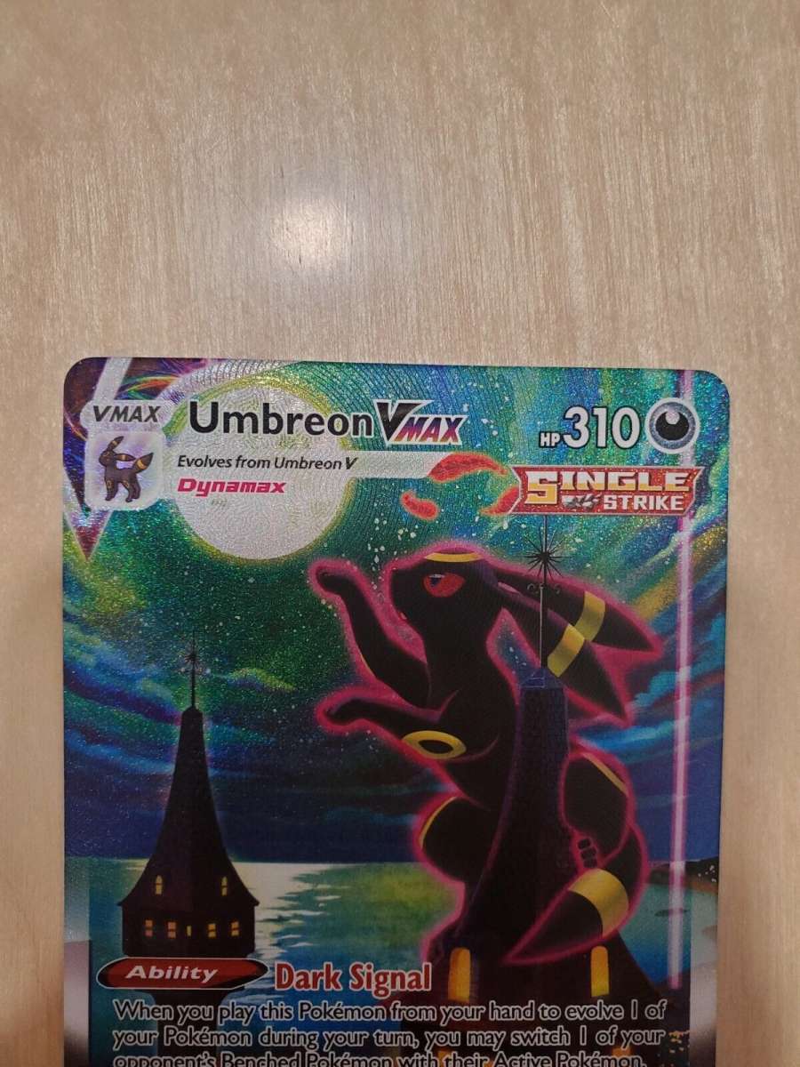 Umbreon VMAX Alternate Art Secret Rare  215203  Evolving Ski