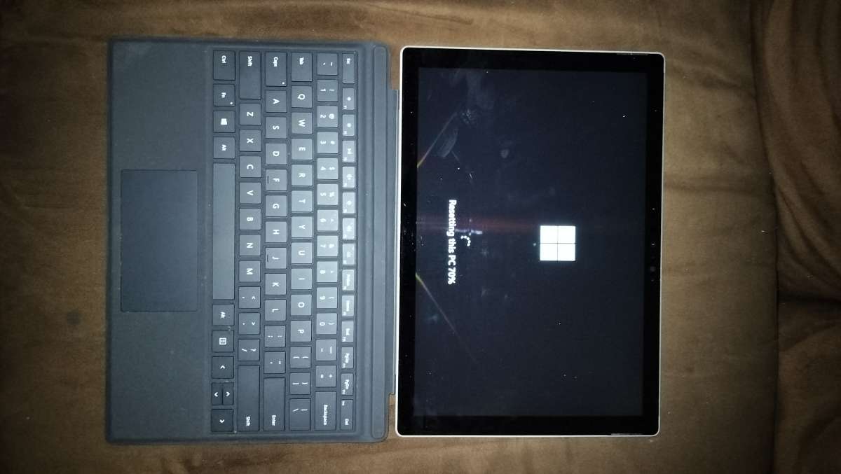 microsoft surface pro 7 model 1866 128gb 8gb