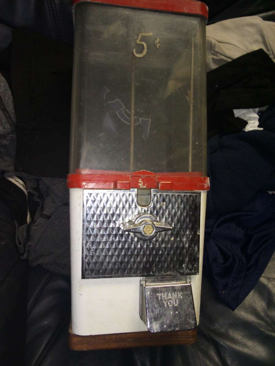 5 cent bubble gum machine