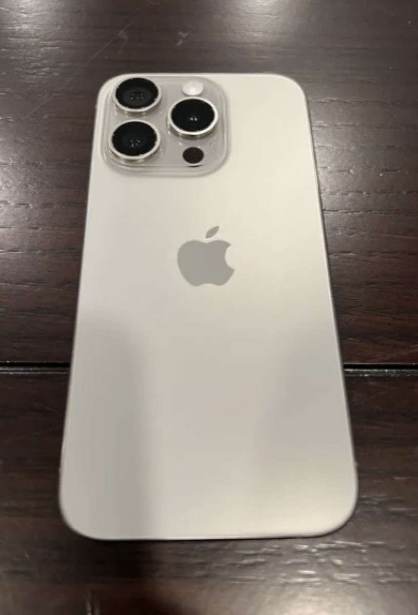 I phone 15 Titanium unlocked